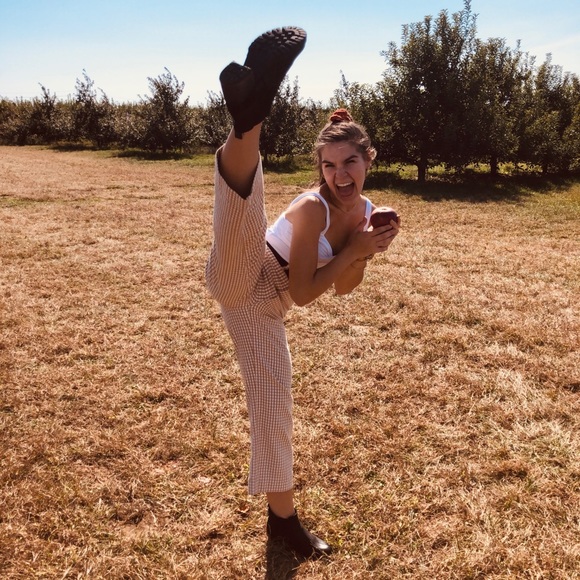 Meet Your Seller! - Picture 3 of 4